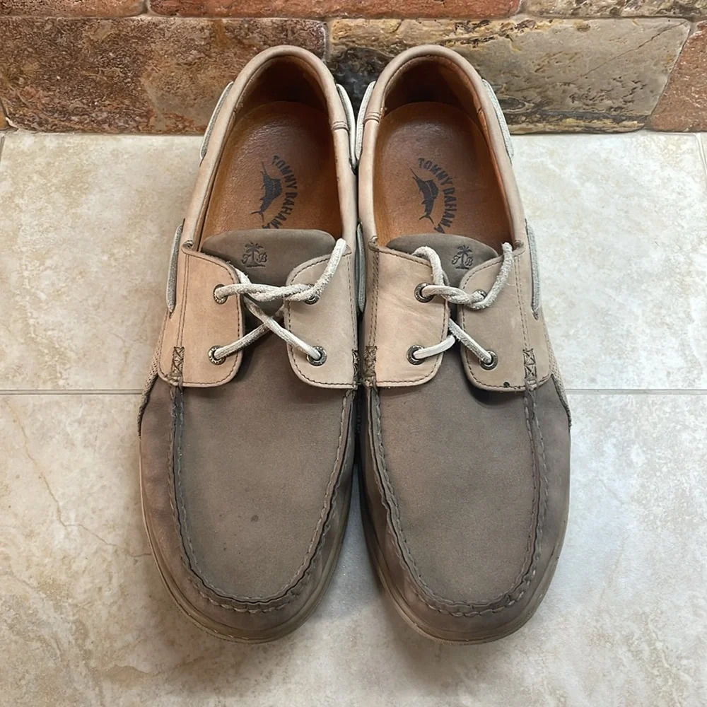 Tommy Bahama Shoes Size 13 M Classic Boat Lace Up Tan Two Tone Leather Loafers